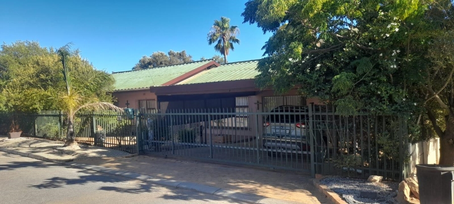 3 Bedroom Property for Sale in Moorreesburg Western Cape